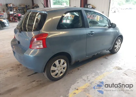 2008 Toyota Yaris z USA, uszkodzony, nr VIN JTDJT923785174752